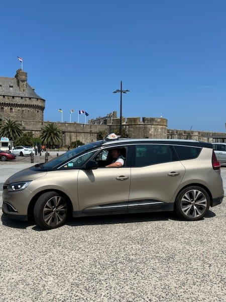 Véhicules toutes distances des Artisans Taxis de Rennes